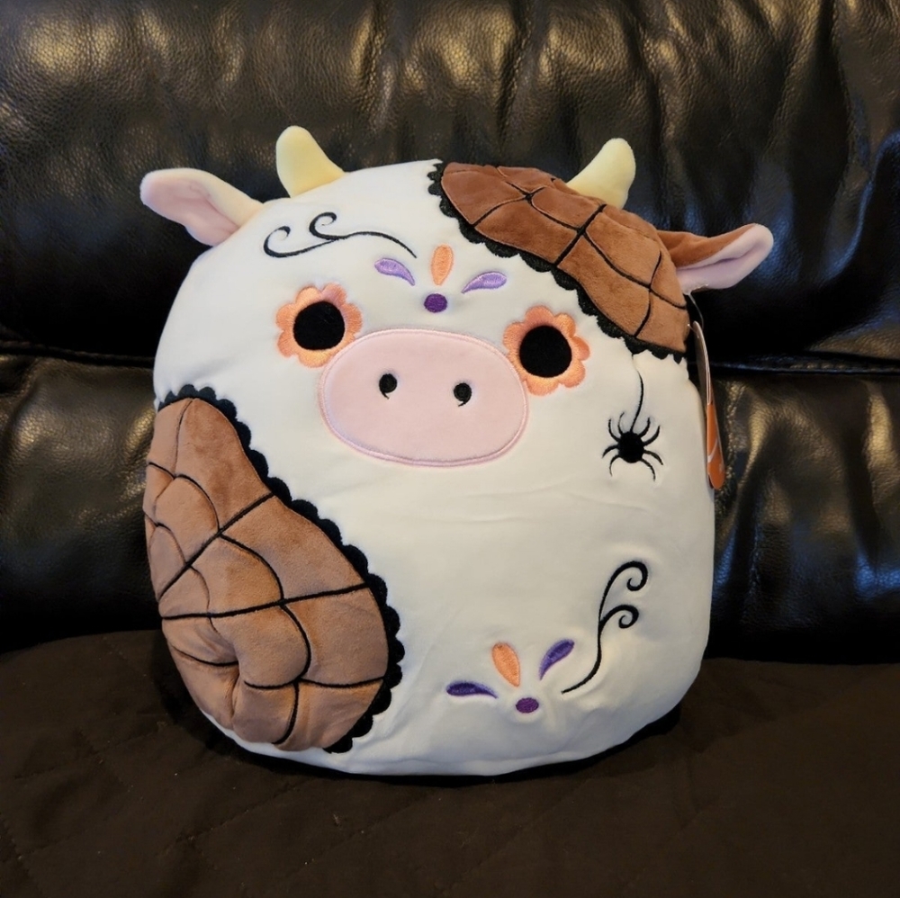 Halloween squishmallow Day Of The Dead Ronnie The Cow